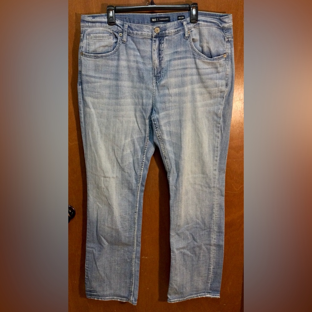BKE Jeans Mens 40x34 Tyler Straight Stretch Denim Thick Stitch Light Wash